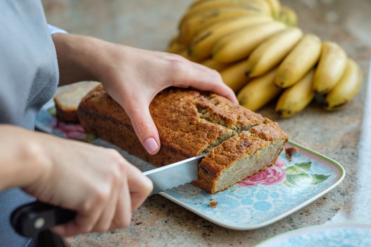 A student on a budget's quick guide to baking the best banana bread ever
