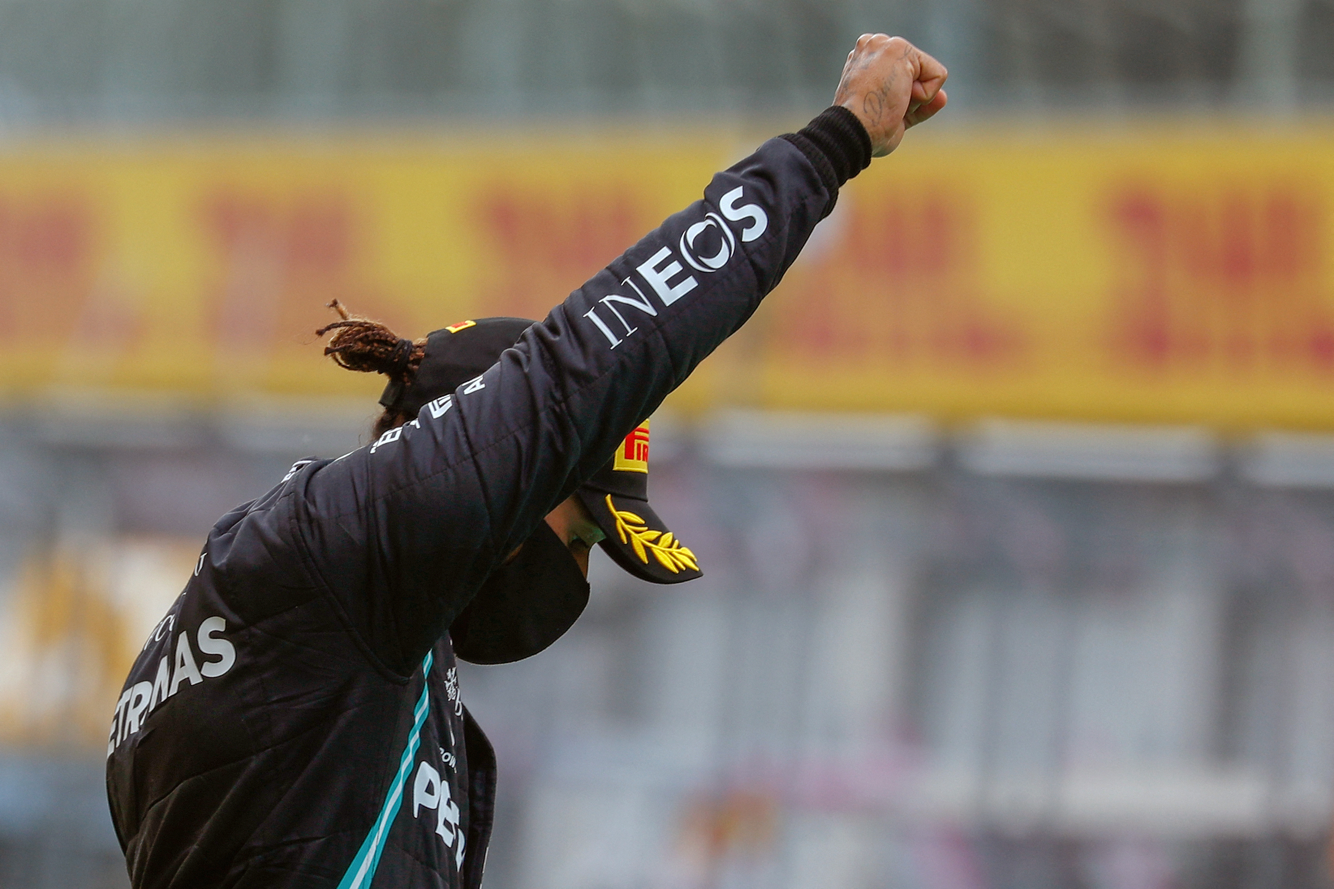 Lewis Hamilton: More Black students in F1 auto racing