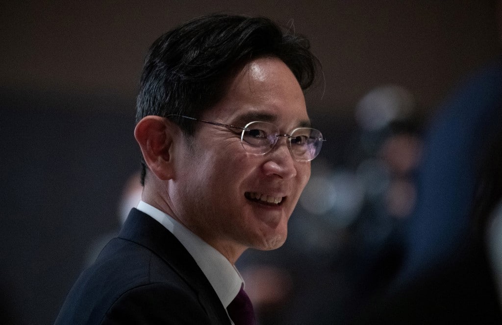Decoding success: A close look at the unis and traits of top Korean CEOs