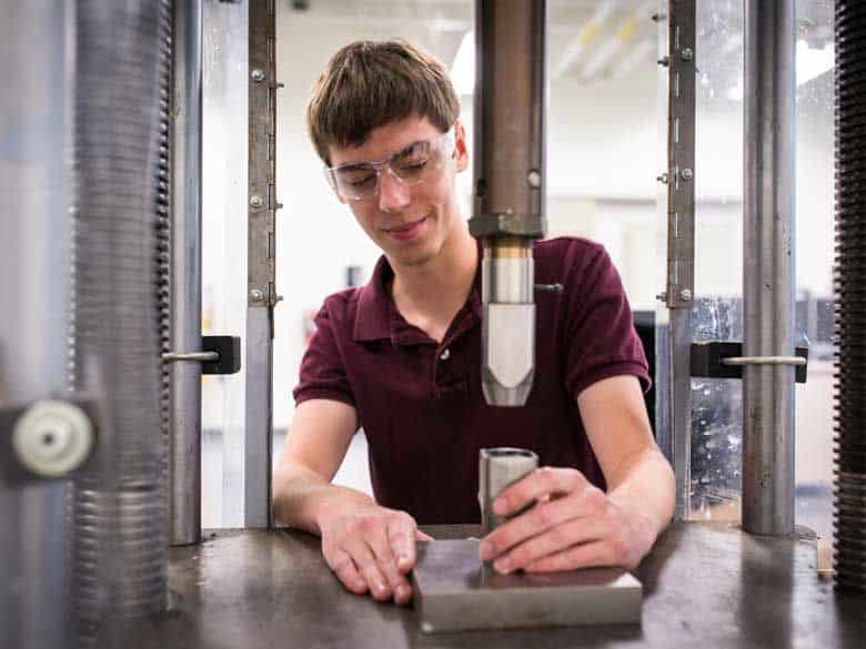 Penn State Behrend: Unlock your potential as a manufacturing management expert
